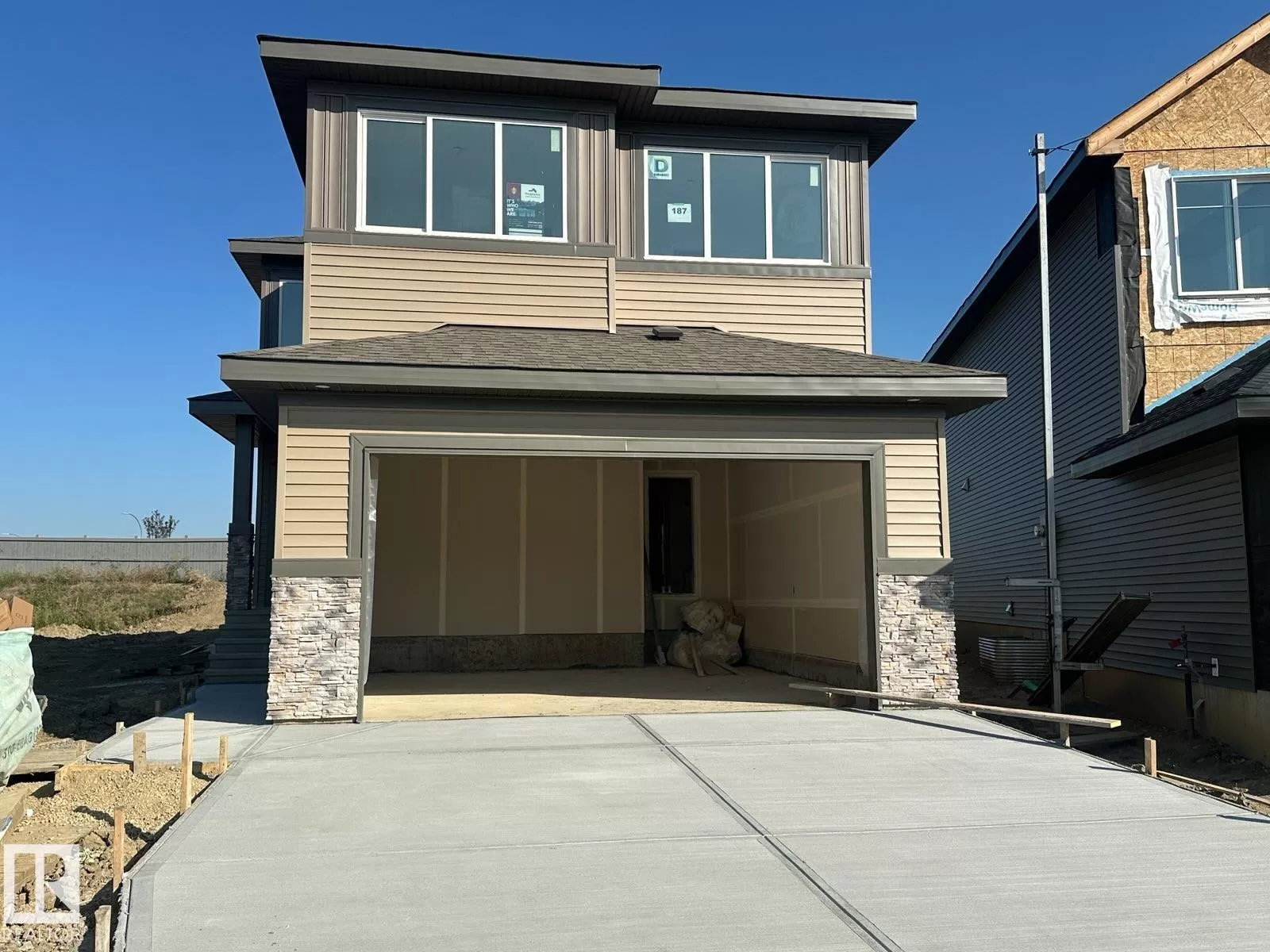 House for rent: 187 Caledon Cr, Spruce Grove, Alberta T7X 4E3