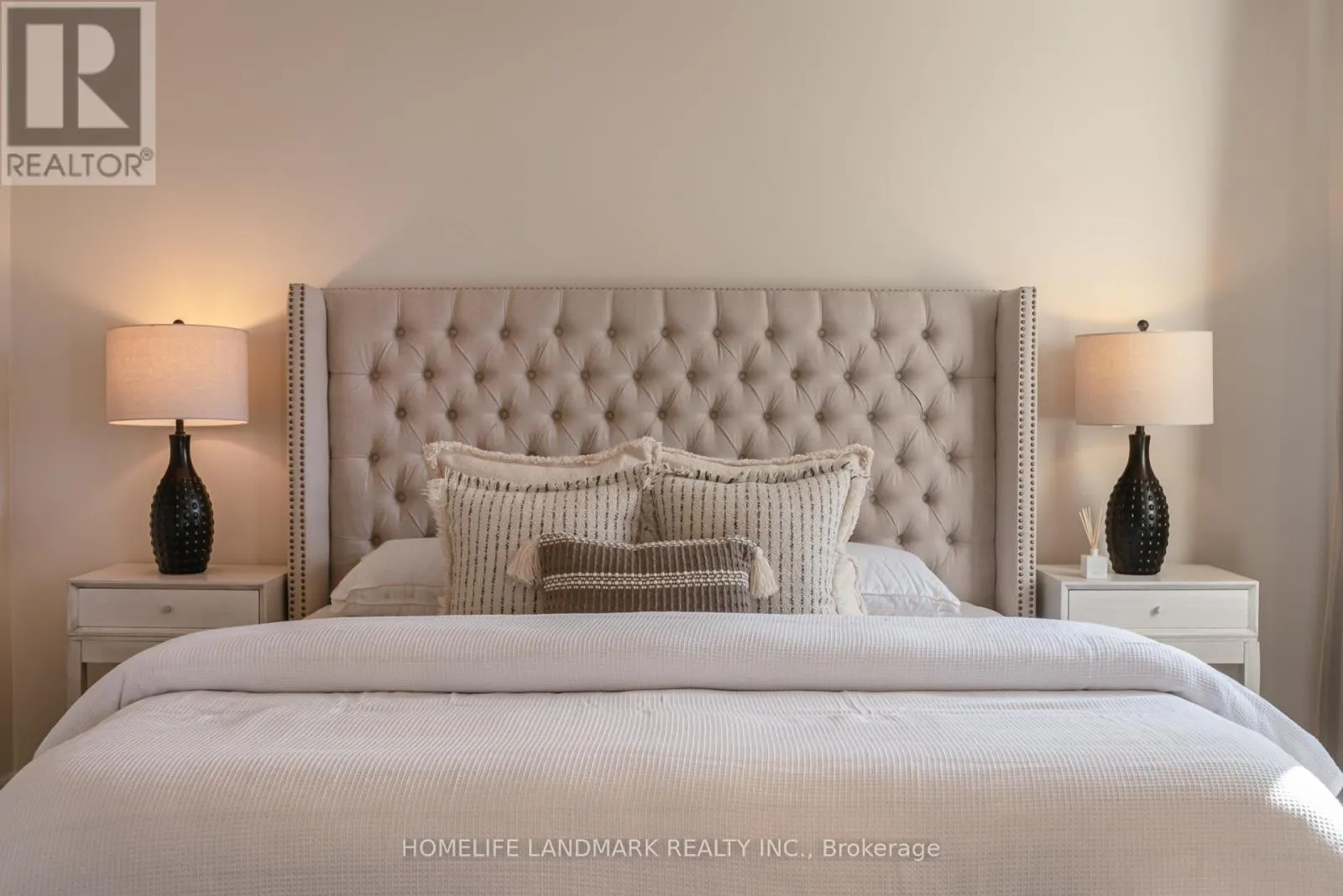 House for rent: 187 Colesbrook Road, Richmond Hill, Ontario L4S 0C5