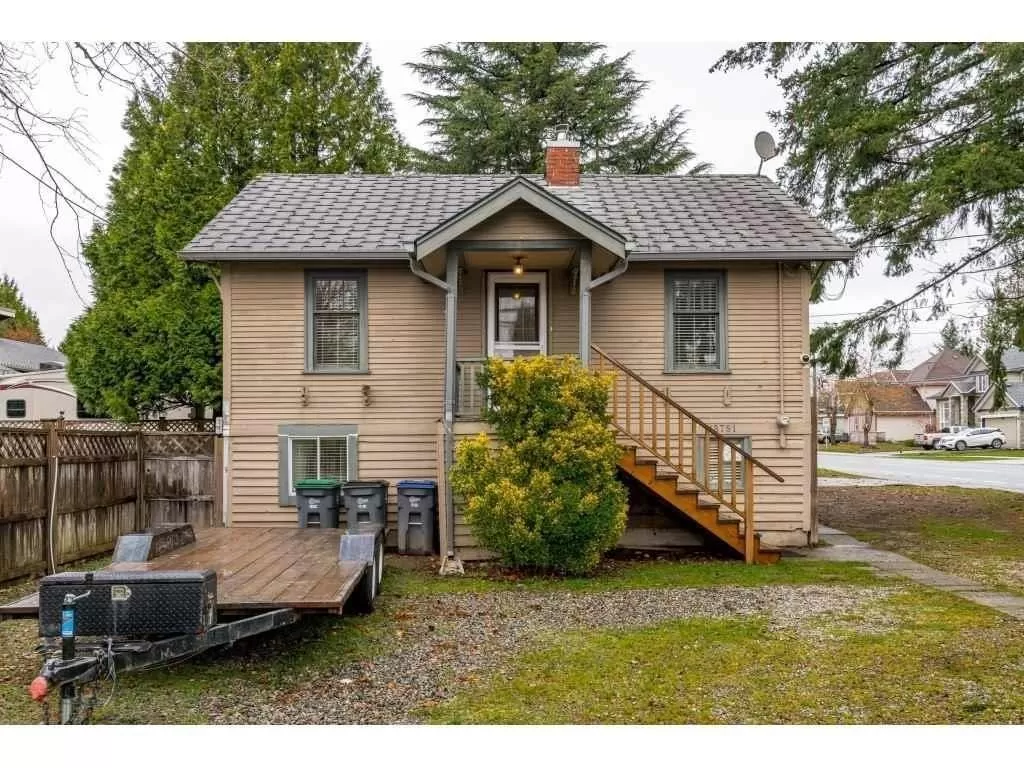 House for rent: 18791 60 Avenue, Surrey, British Columbia V3S 8K8