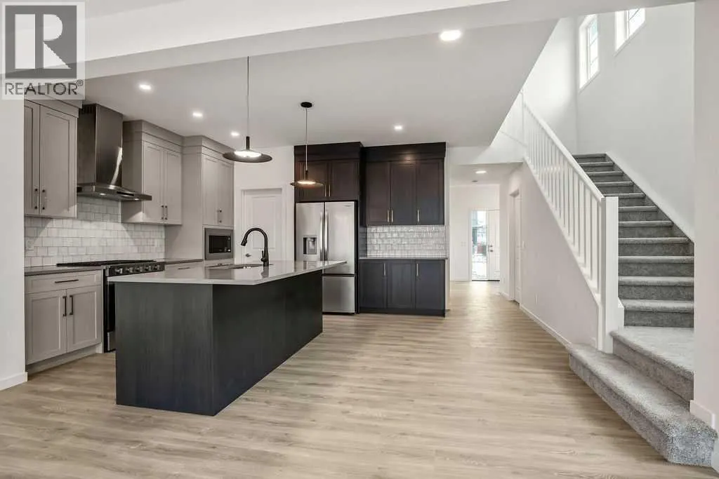 House for rent: 188 Sage Hill Heights Nw, Calgary, Alberta T3R 2B2