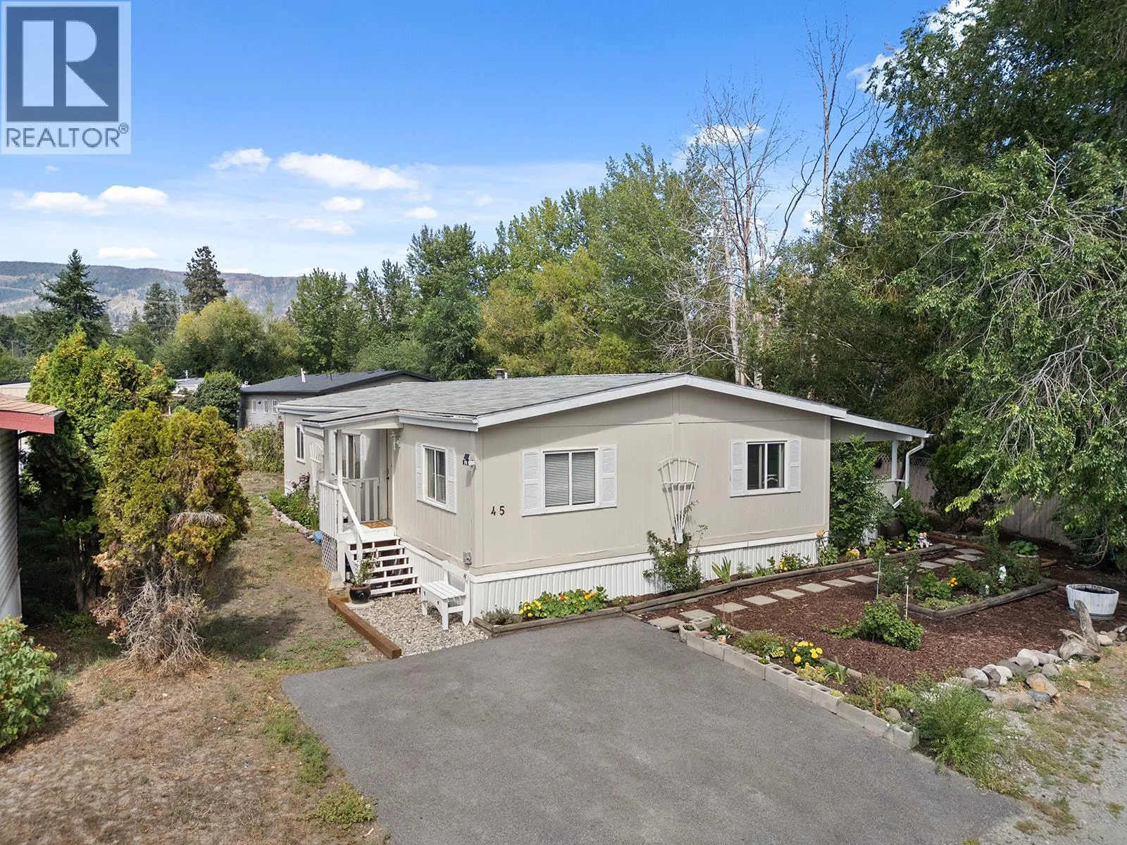 Manufactured Home for rent: 1881 Boucherie Road Unit# 45, West Kelowna, British Columbia V4T 0C9