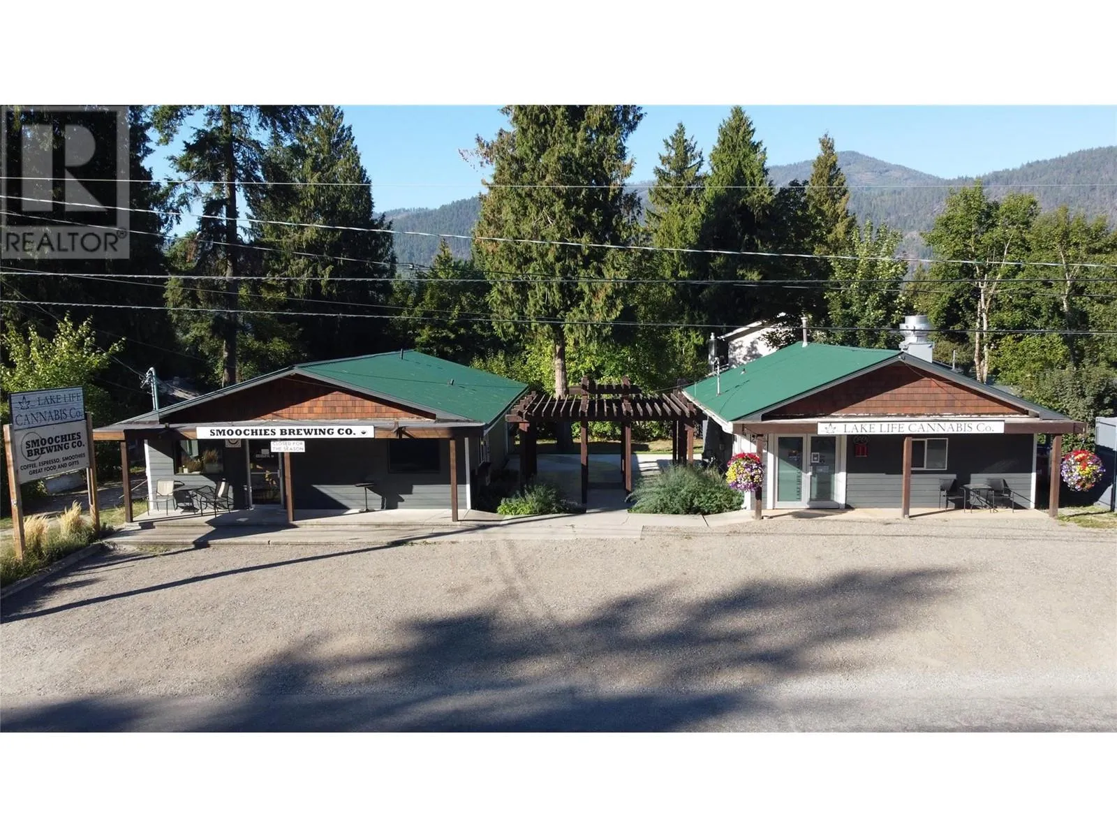 Other for rent: 1885 Bakery Frontage Road, Christina Lake, British Columbia V0H 1E0