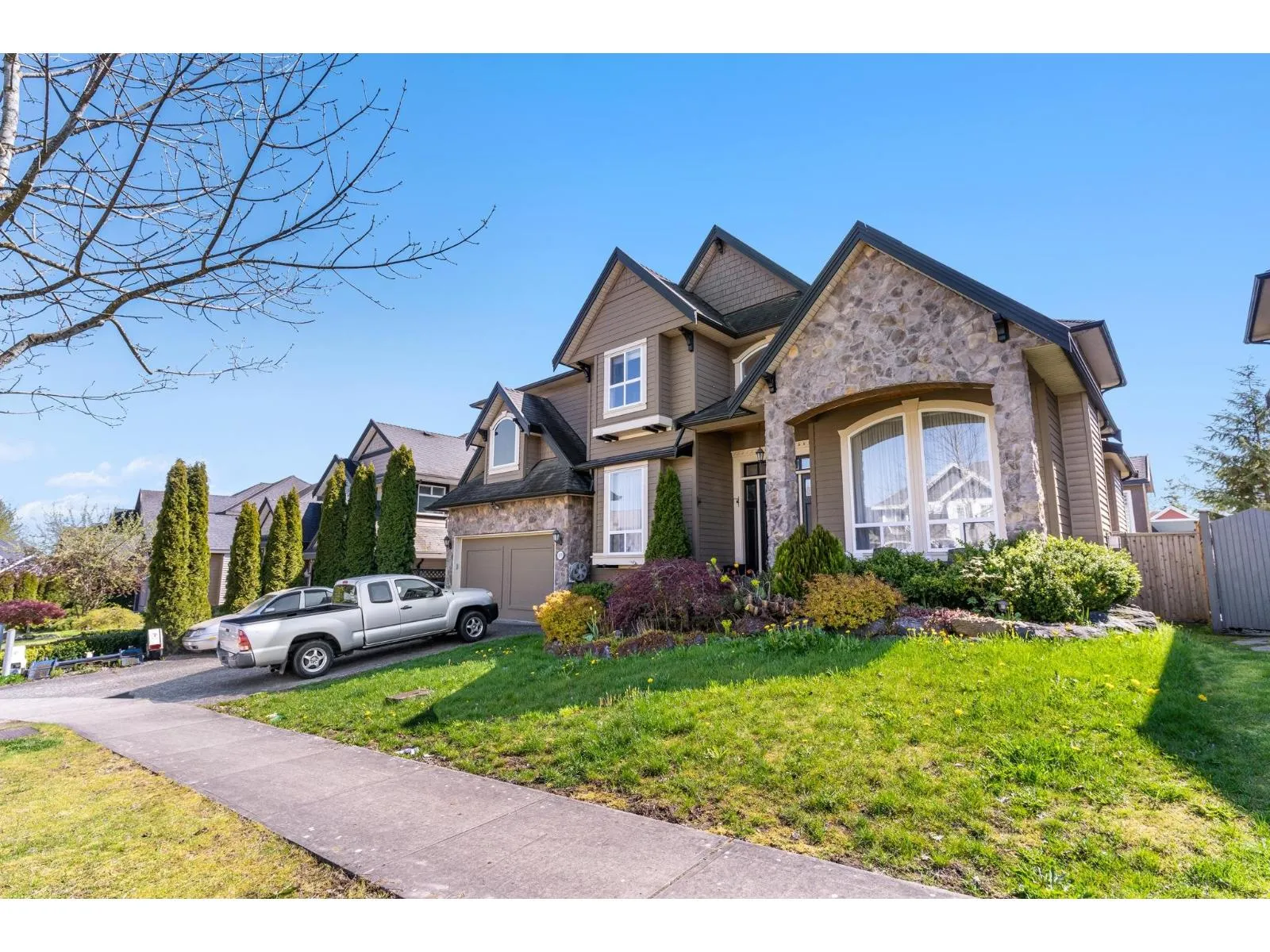 House for rent: 18876 53b Avenue, Surrey, British Columbia V3S 2K2