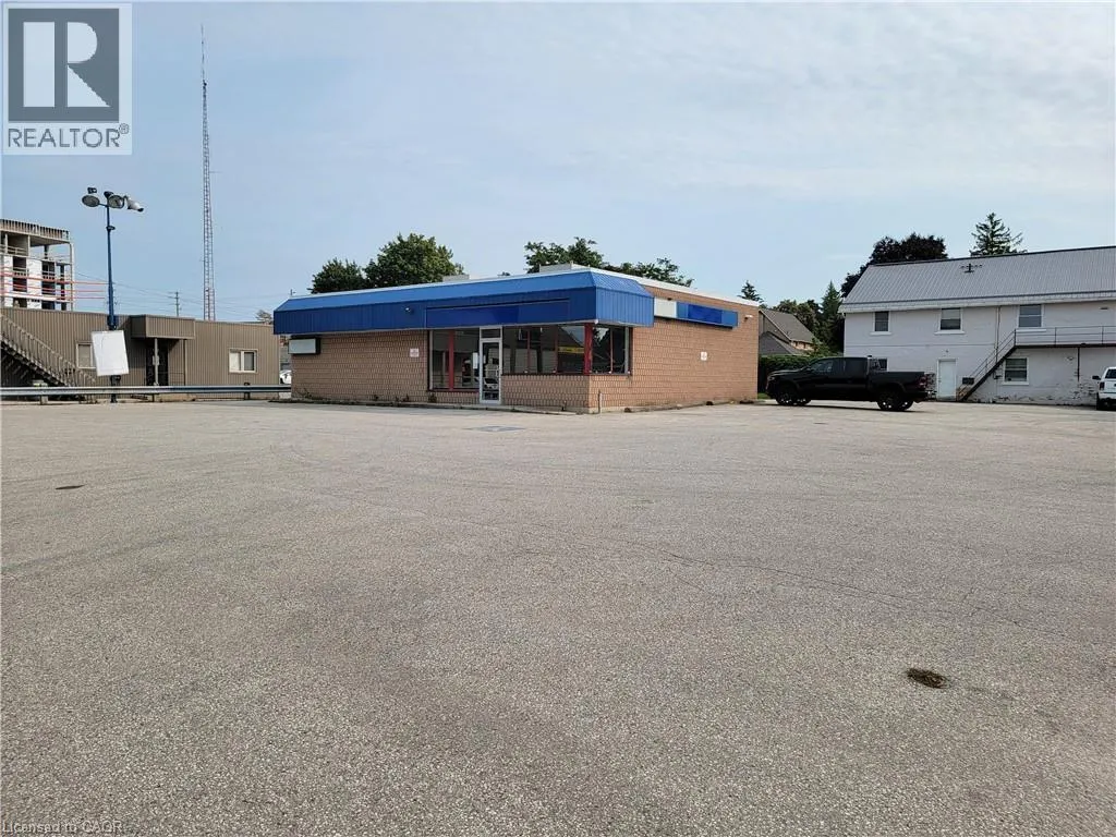 189 10th Street, Hanover, Ontario N4N 1N8