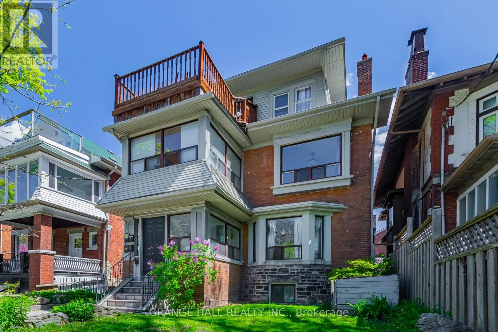 Fourplex for rent: 189 Parkside Drive, Toronto, Ontario M6R 2Z1