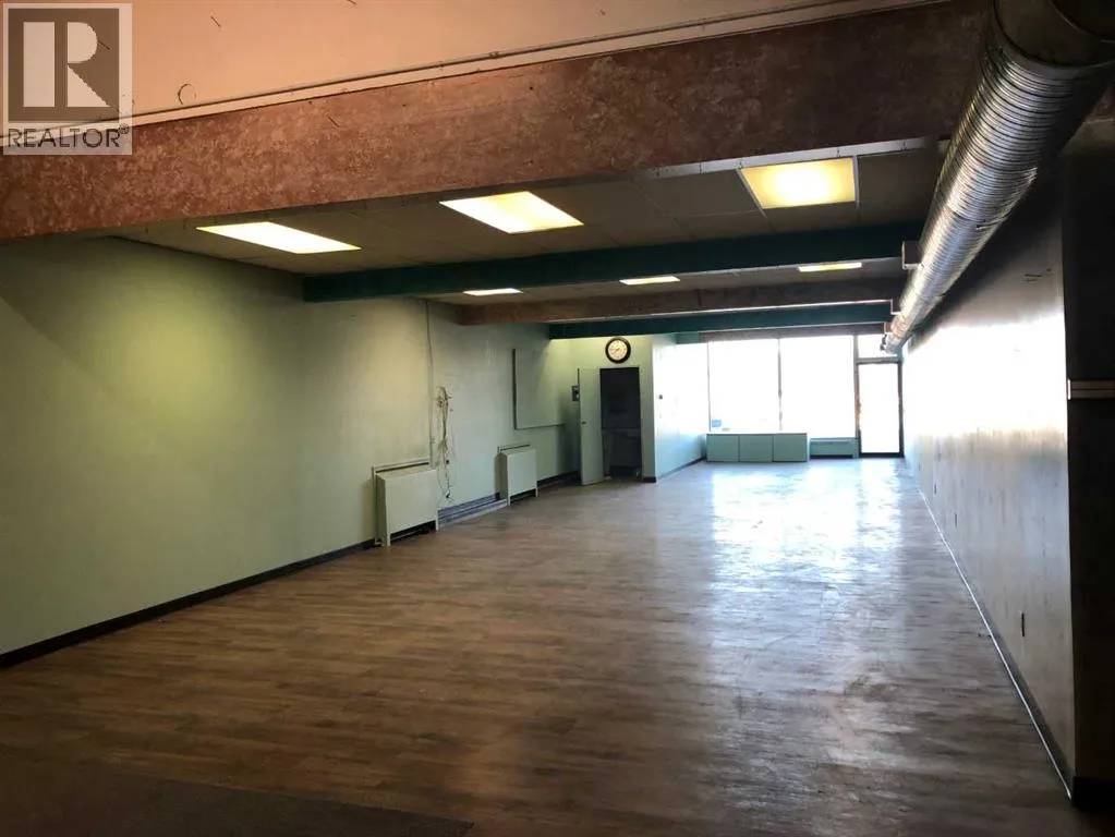 Commercial Mix for rent: 189 Pembina Avenue, Hinton, Alberta T7V 2V7