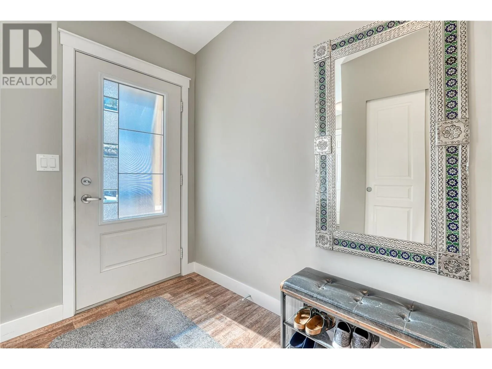 House for rent: 189 Resolute Road, Kaleden, British Columbia V0H 1N6