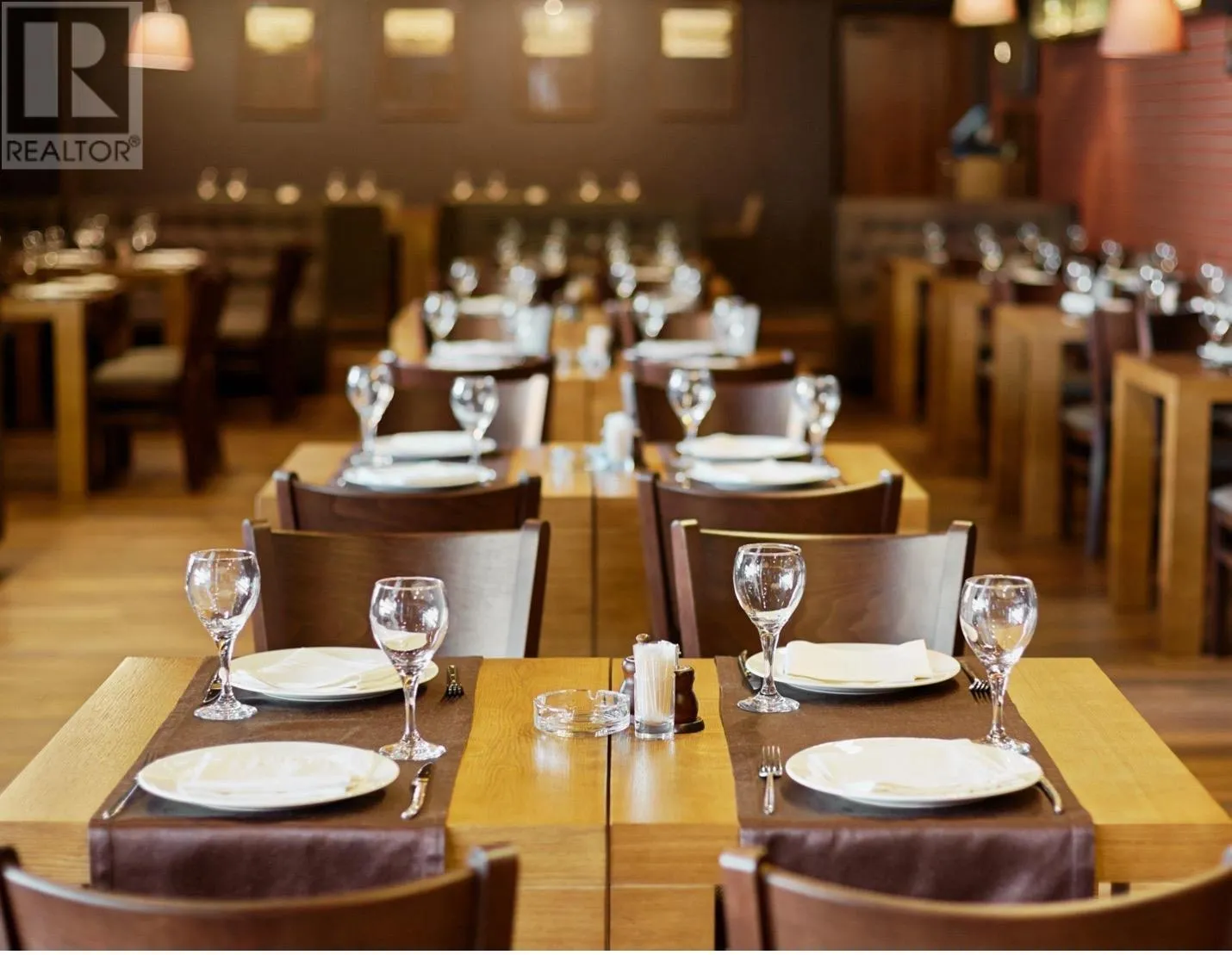 Retail for rent: 1890 Cooper Road Unit# 1, Kelowna, British Columbia V1Y 8B7