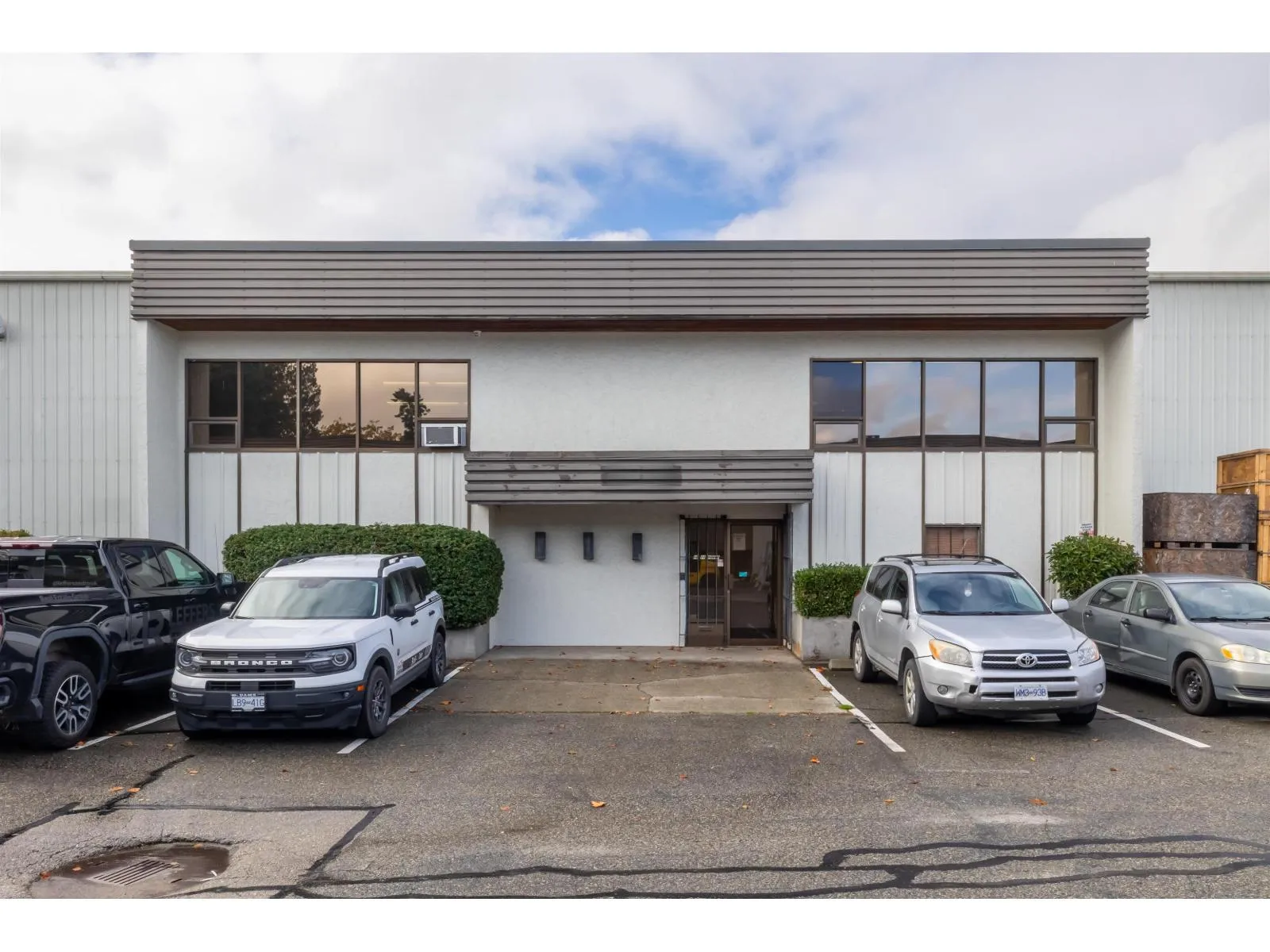 18911 96 Avenue, Surrey, British Columbia V4N 3P3