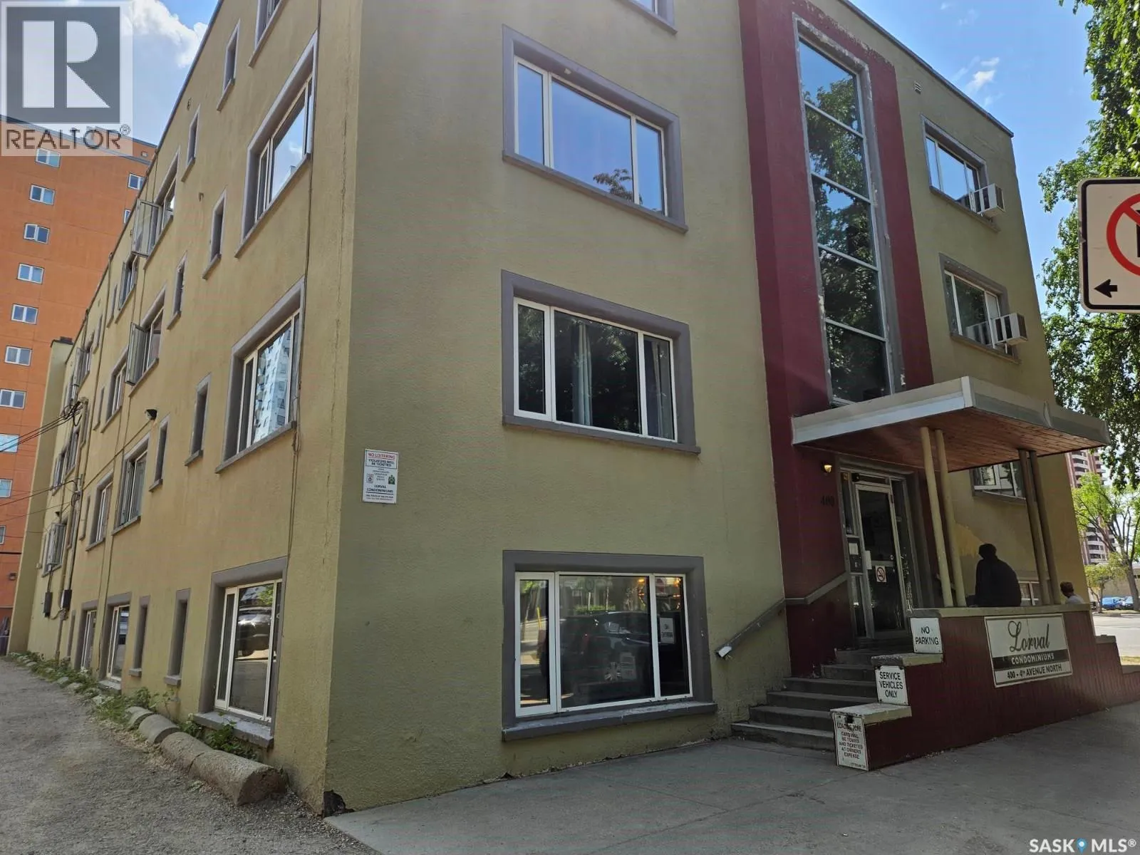 Apartment for rent: 19 400 4th Avenue N, Saskatoon, Saskatchewan S7K 2M3