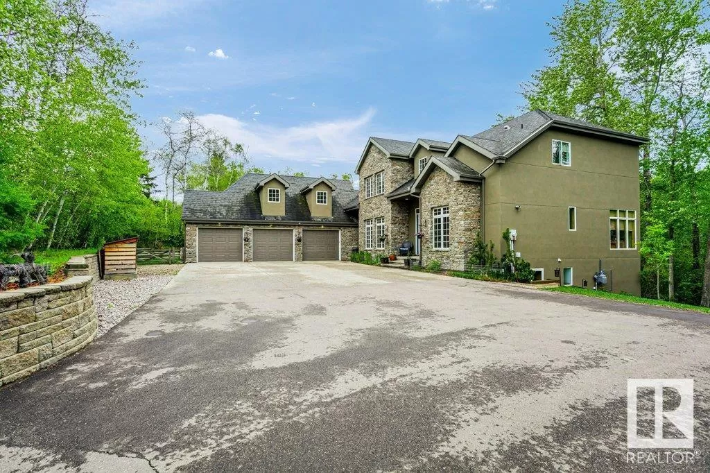 House for rent: 19 51222 Rge Rd 260, Rural Parkland County, Alberta T7Y 1B1