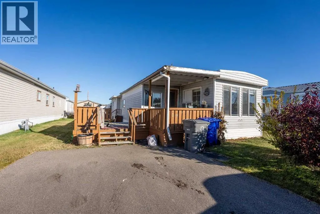 Mobile Home for rent: 19, 5853 4 Street, Claresholm, Alberta T0L 0T0