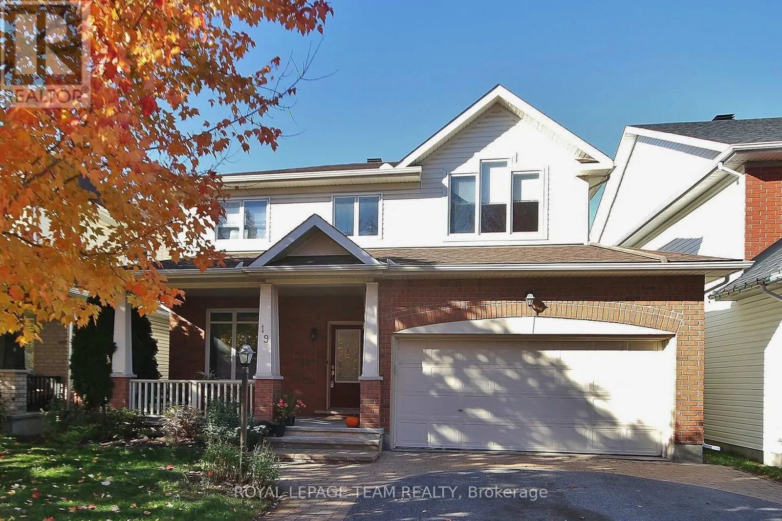 House for rent: 19 Athena Way, Ottawa, Ontario K2G 6S1