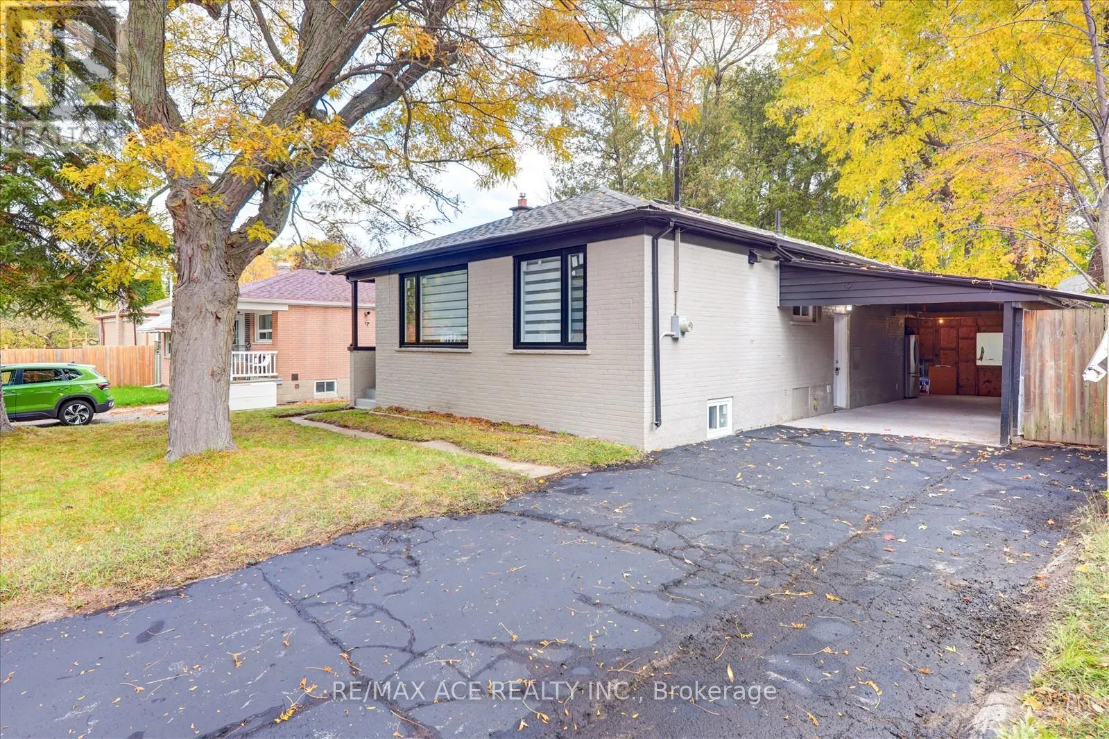 House for rent: 19 Blakemanor Boulevard, Toronto, Ontario M1J 2W3