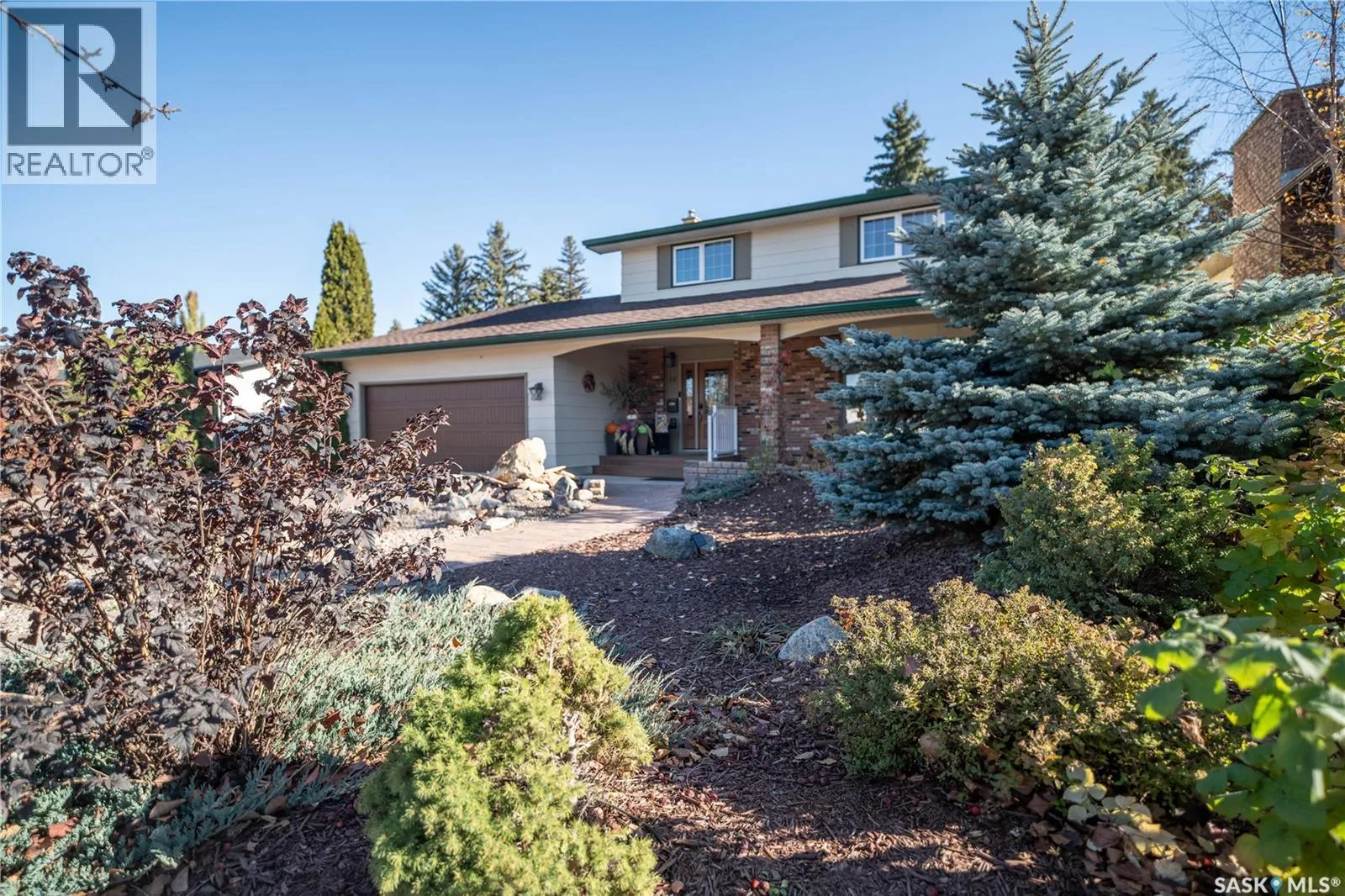 House for rent: 19 Champlin Crescent, Saskatoon, Saskatchewan S7H 4T2