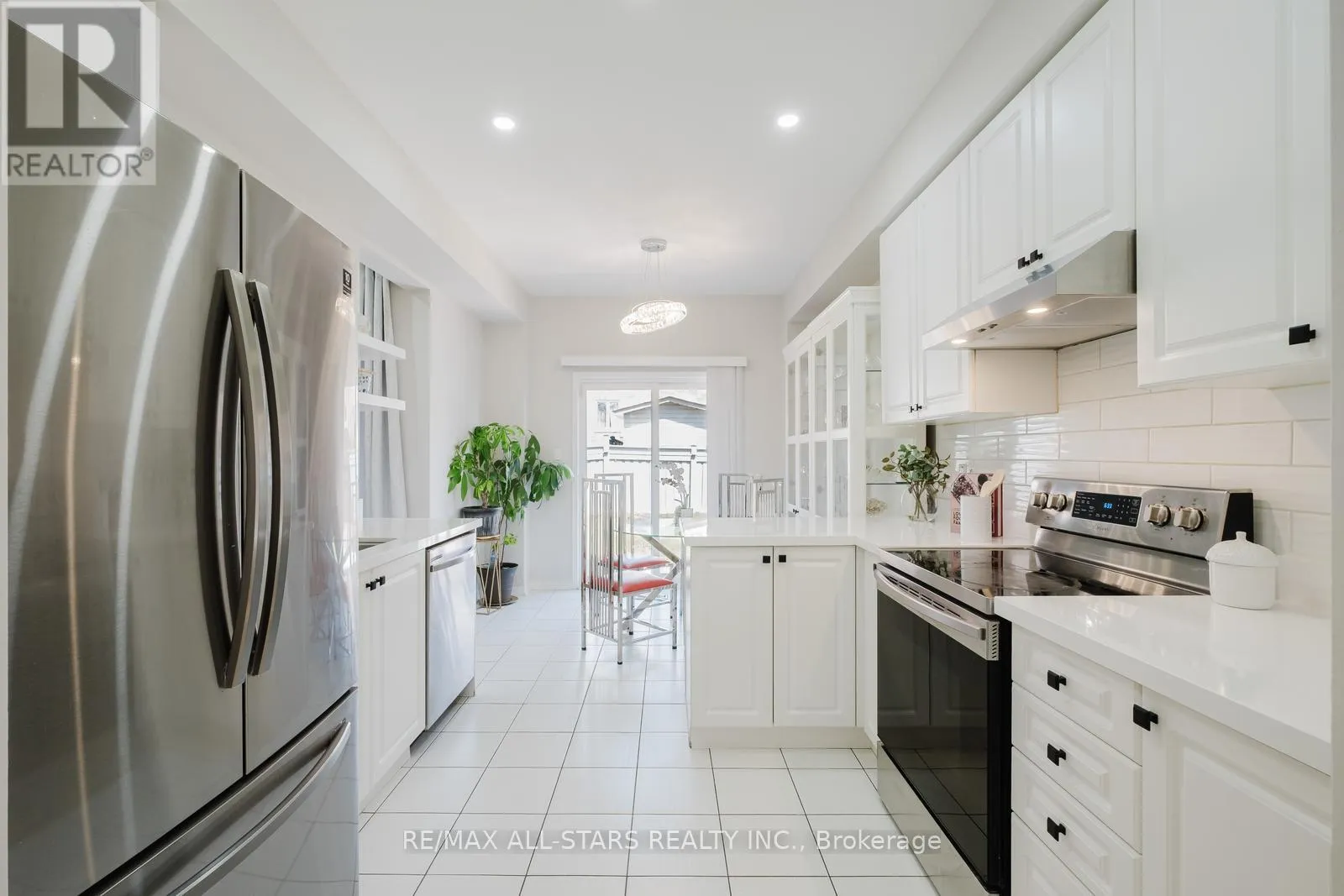 House for rent: 19 Coronet Street, Whitchurch-Stouffville, Ontario L4A 0X8