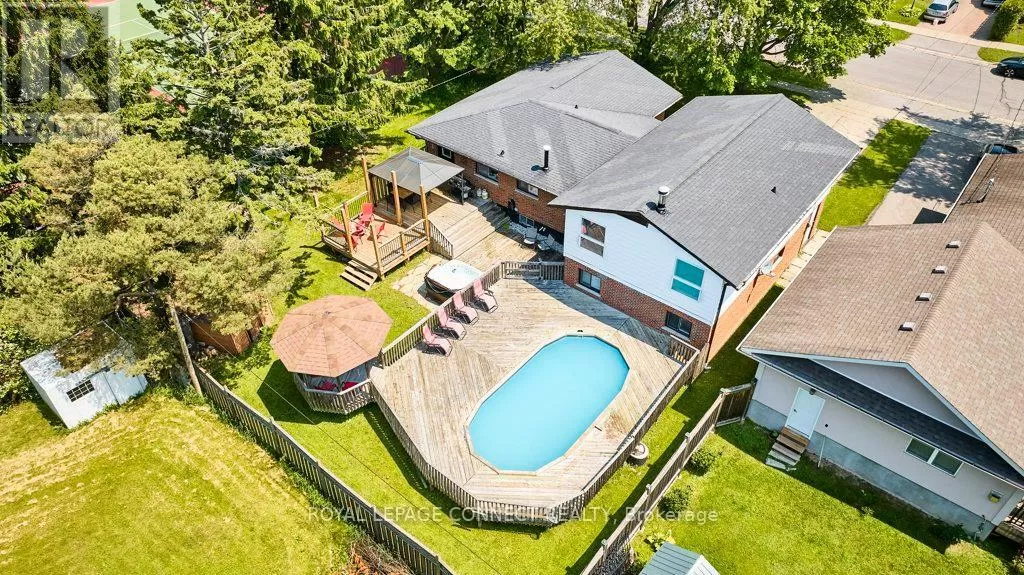 House for rent: 19 Coverdale Avenue, Cobourg, Ontario K9A 4H5