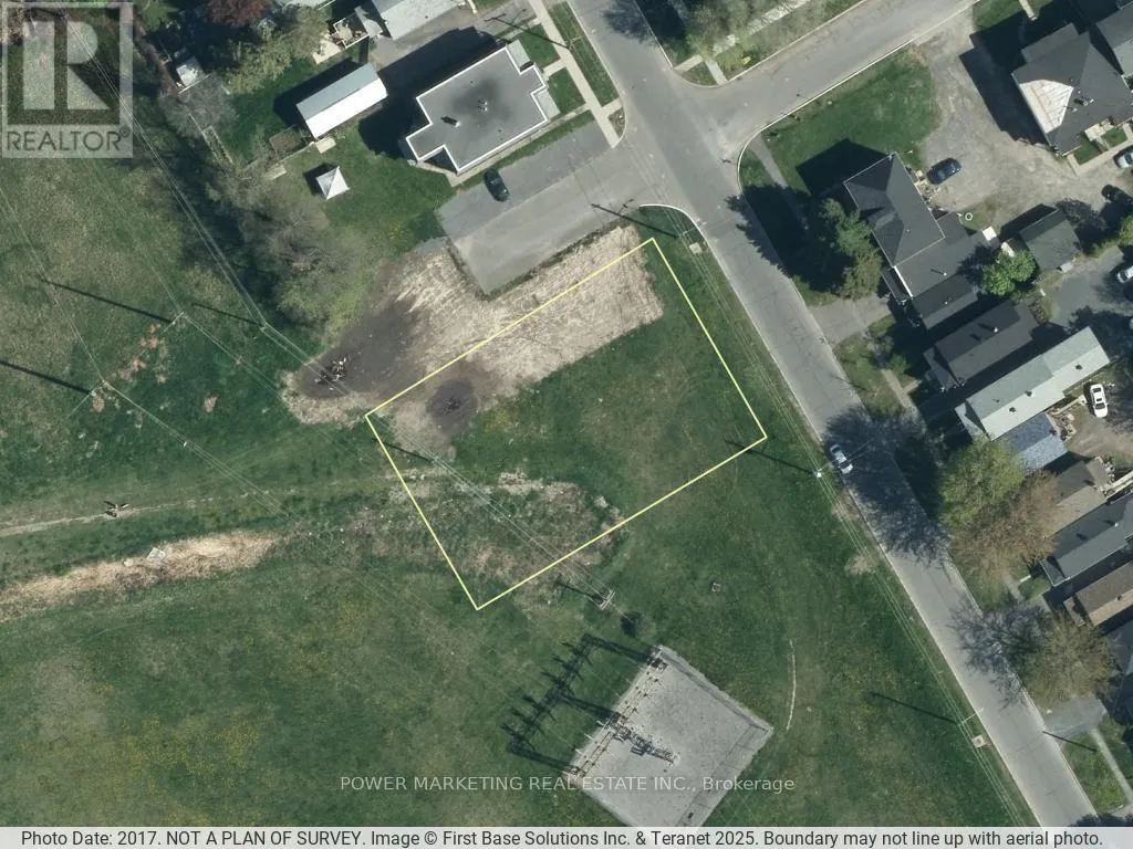 19 Danis Avenue, Cornwall, Ontario K6H 5E3