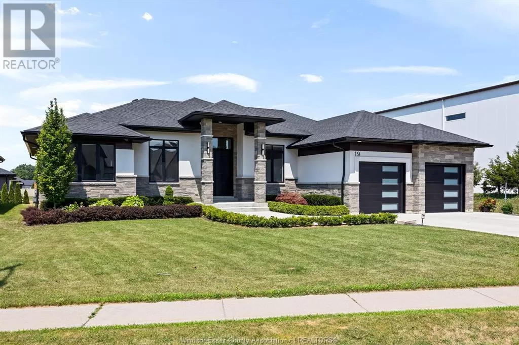 House for rent: 19 Emily Avenue, Kingsville, Ontario N9Y 0C7