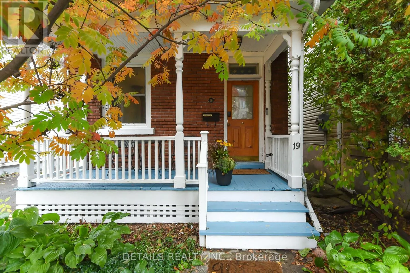 House for rent: 19 Gould Street, Ottawa, Ontario K1Y 2P1