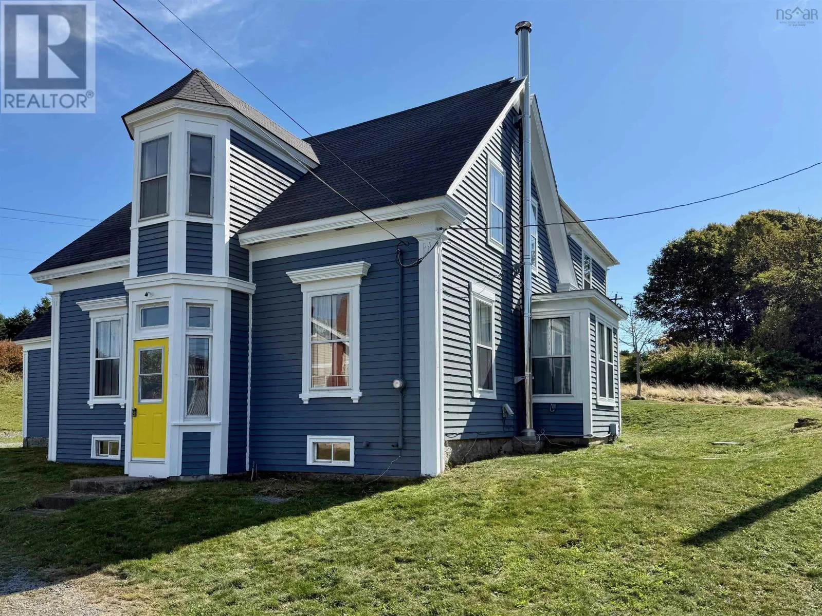 House for rent: 19 Lower Lahave Road, Riverport, Nova Scotia B0J 2W0