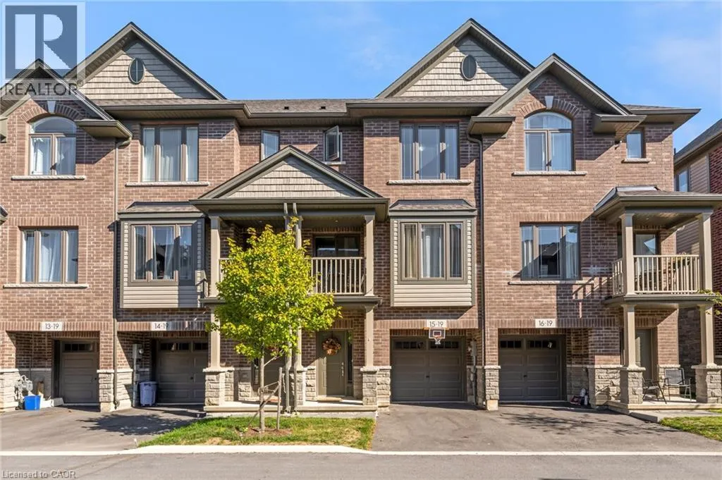 Row / Townhouse for rent: 19 Picardy Drive Unit# 15, Stoney Creek, Ontario L8J 0M7