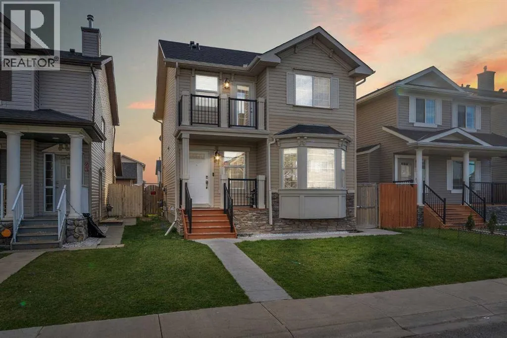 House for rent: 19 Taralake Rise Ne, Calgary, Alberta T3J 0A4