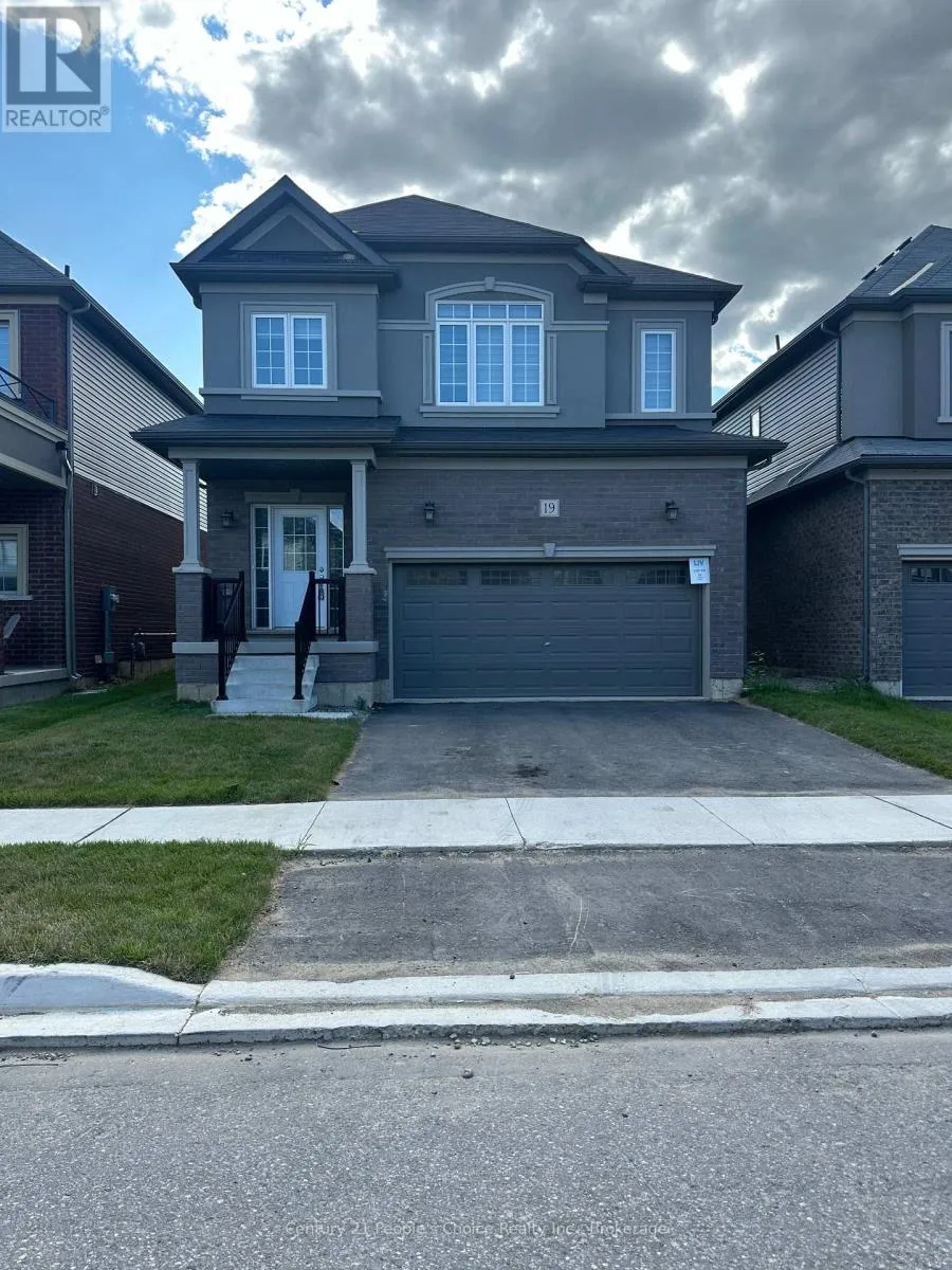 House for rent: 19 Tooker Drive, Brantford, Ontario N3V 0B6