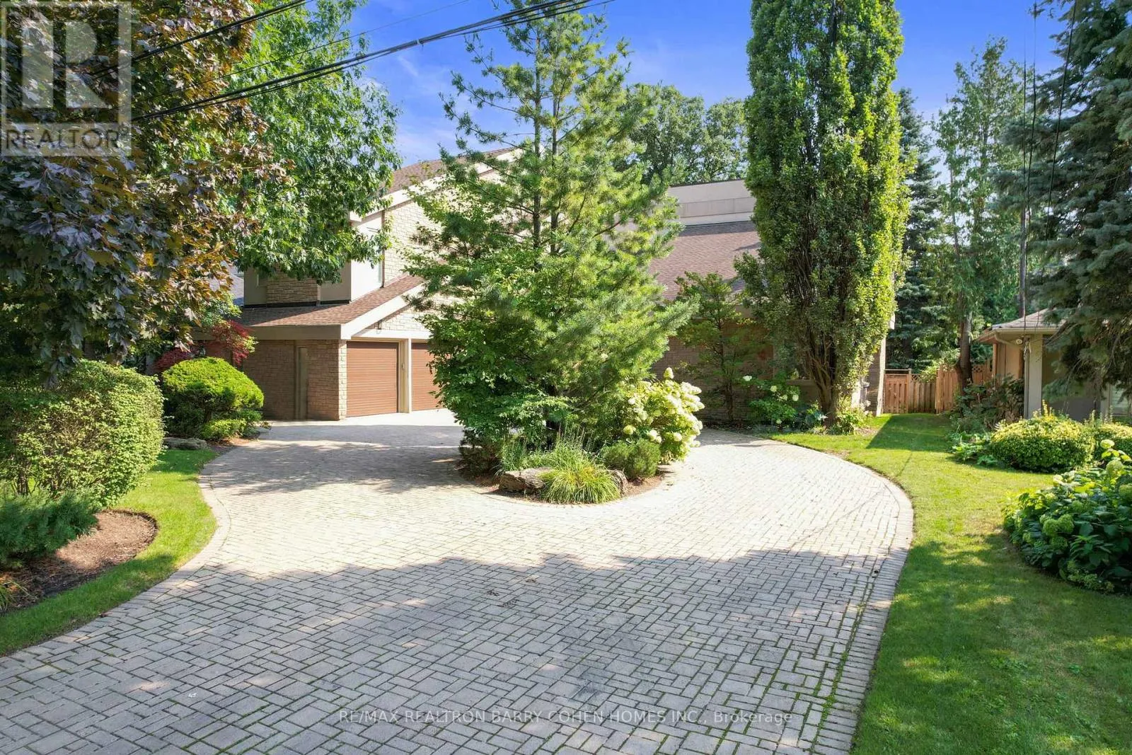 House for rent: 19 Vernham Avenue, Toronto, Ontario M2L 2B1