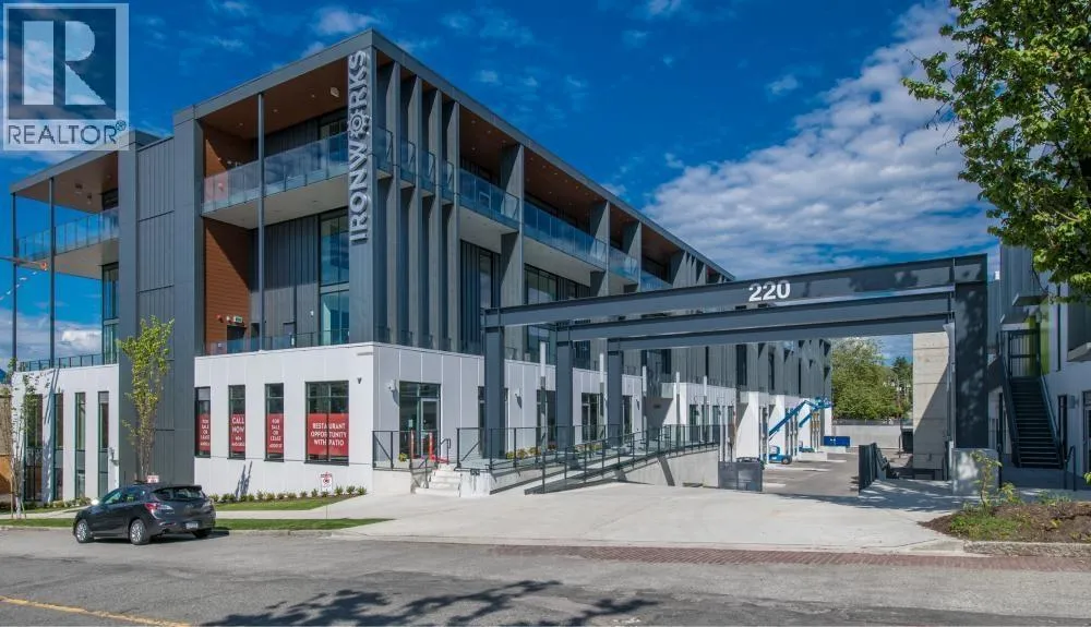 190 220 Victoria Drive, Vancouver, British Columbia V5L 4C5