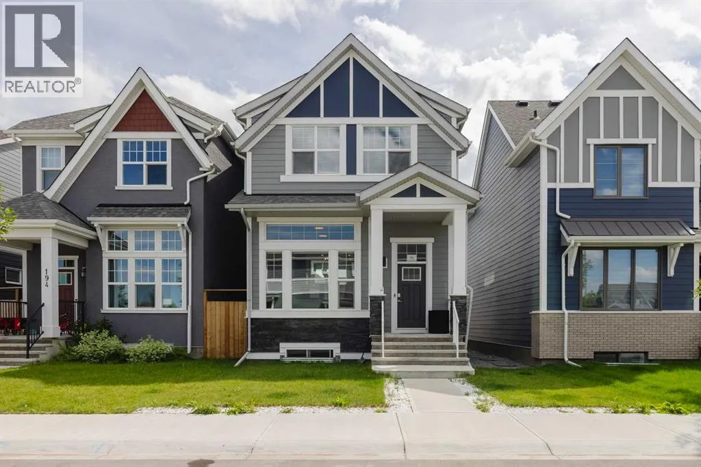 House for rent: 190 Magnolia Square Se, Calgary, Alberta T3M 2W5