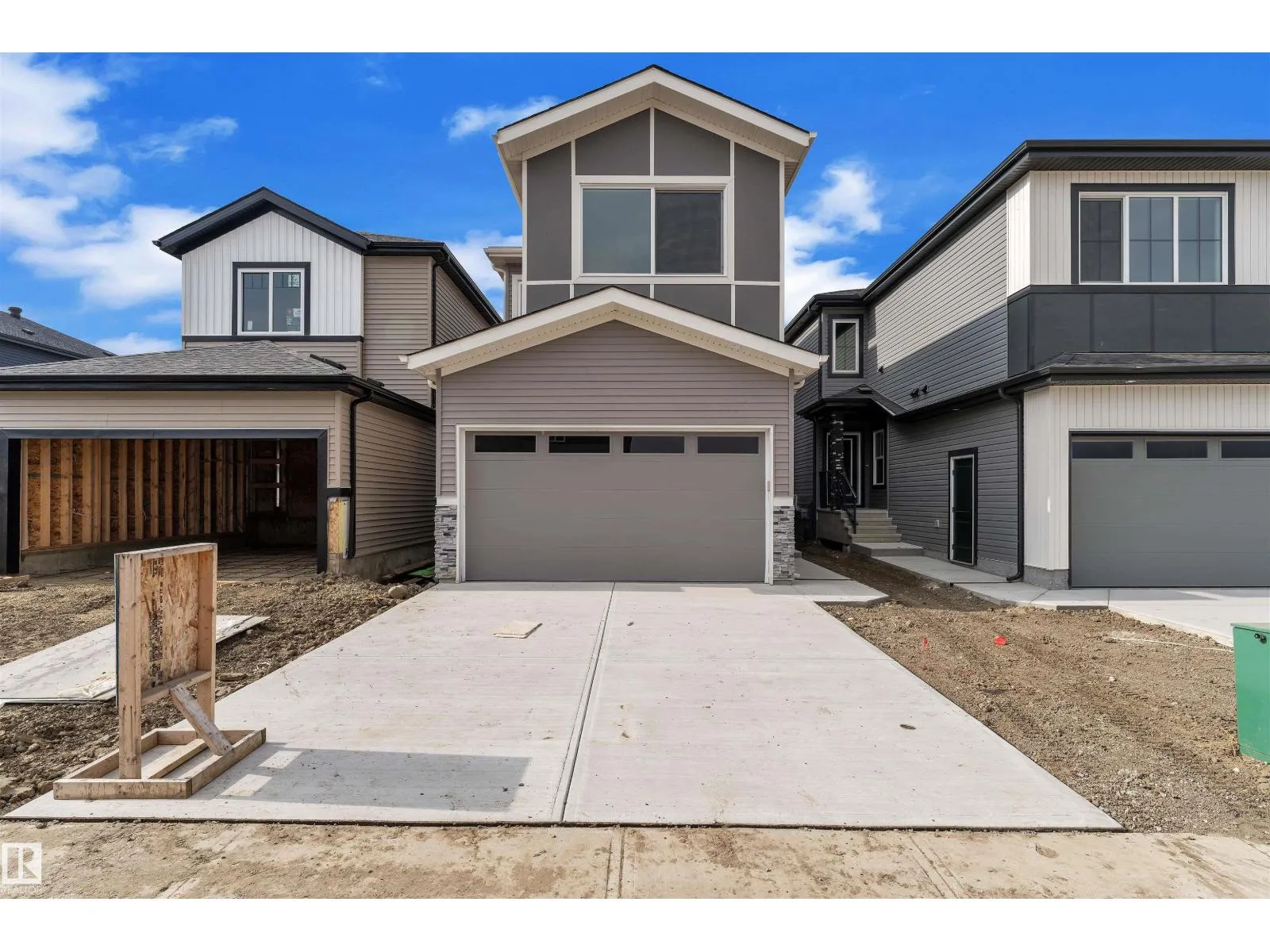 House for rent: 190 Munn Wy, Leduc, Alberta T9E 1V2