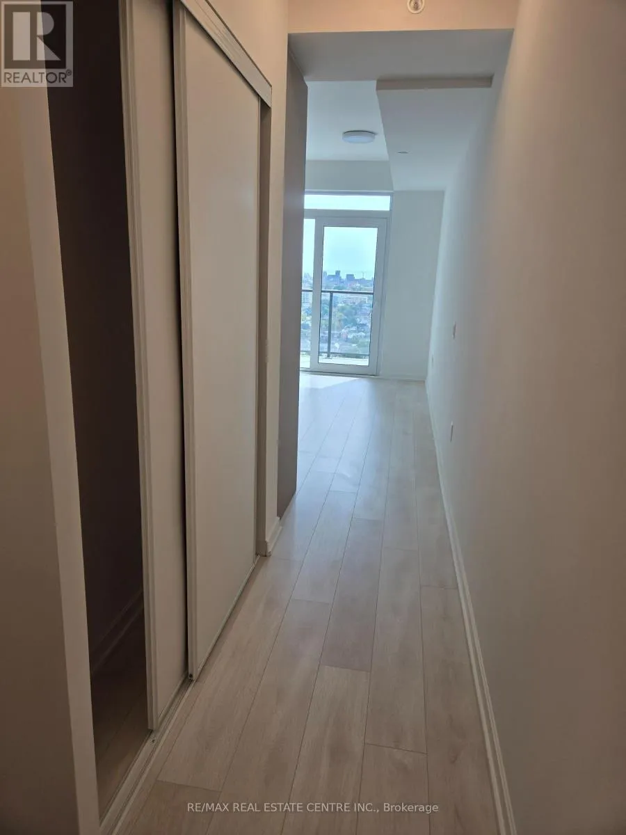 Apartment for rent: 1901 - 1285 Dupont Street, Toronto, Ontario M6H 0E3