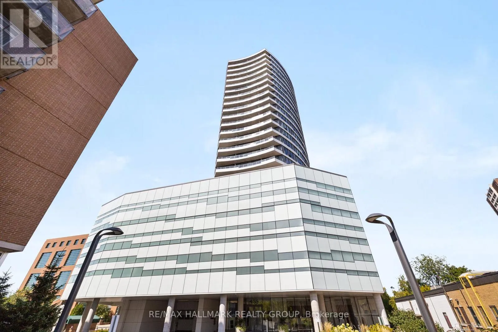 Apartment for rent: 1906 - 485 Richmond Road, Ottawa, Ontario K2A 3W9