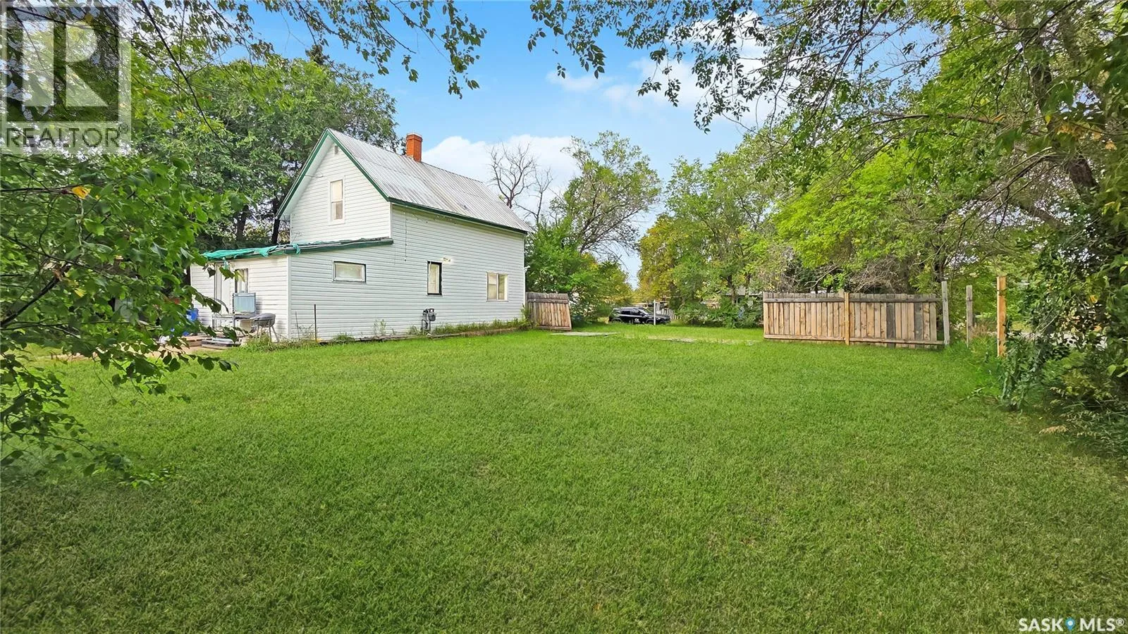 House for rent: 1907 14th Street W, Prince Albert, Saskatchewan S6V 3P3