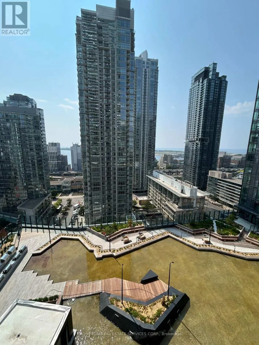 Apartment for rent: 1908 - 1 Concord Cityplace Way, Toronto, Ontario M5V 0X3