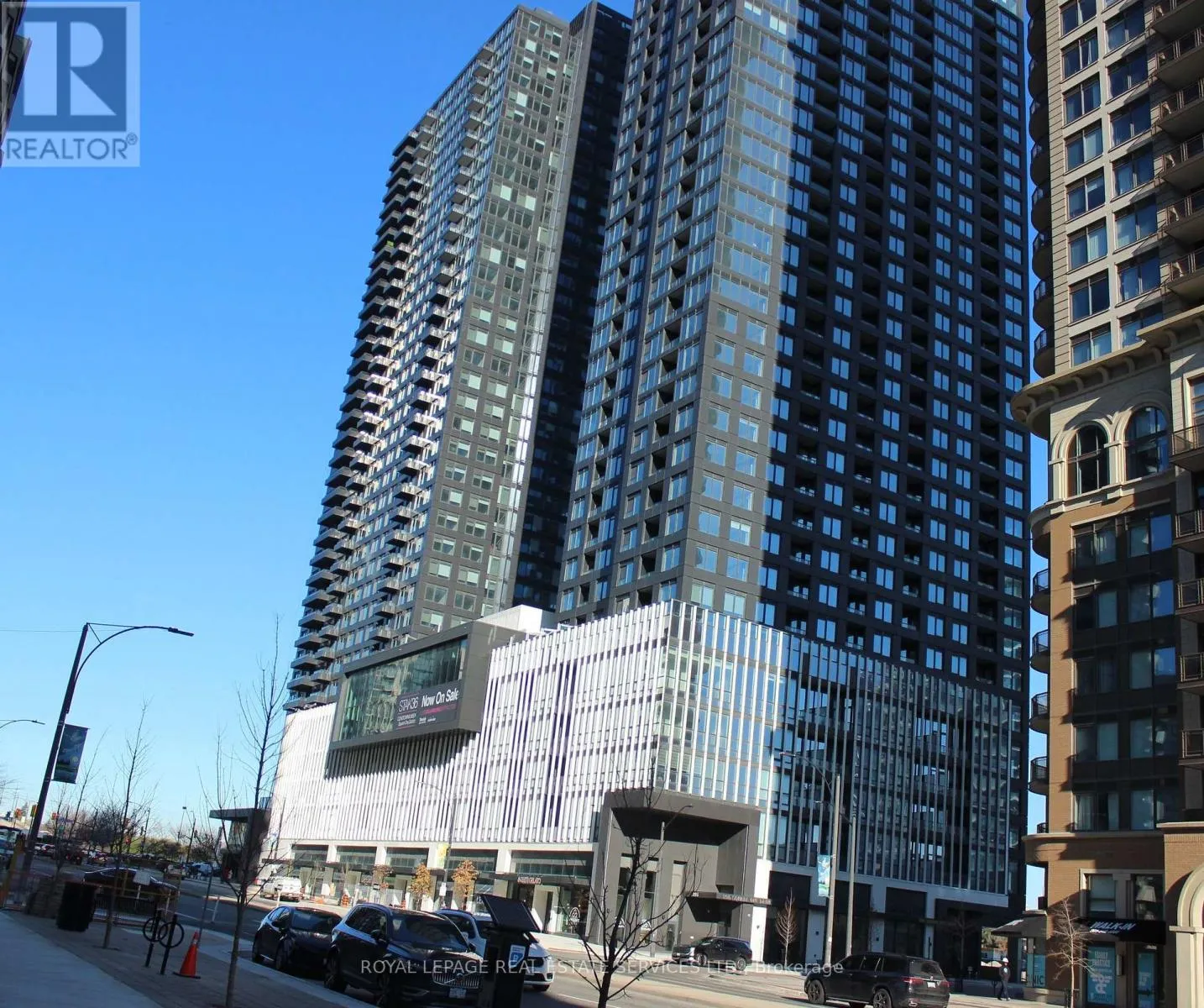 Apartment for rent: 1908 - 395 Square One Drive, Mississauga, Ontario L5B 0P6