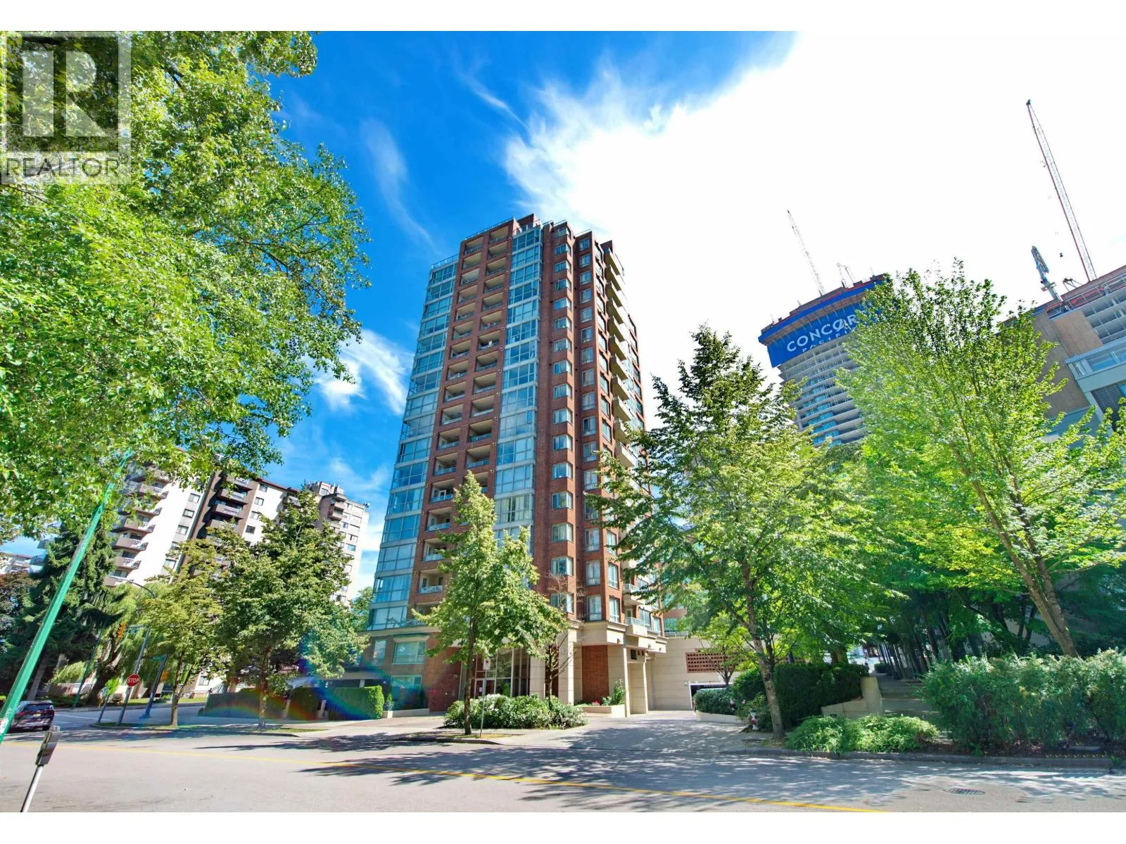 Apartment for rent: 1908 4888 Hazel Street, Burnaby, British Columbia V5H 4T4