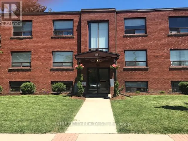 Multi-Family for rent: 191 Broadway Street, Mississauga, Ontario L5M 1H8