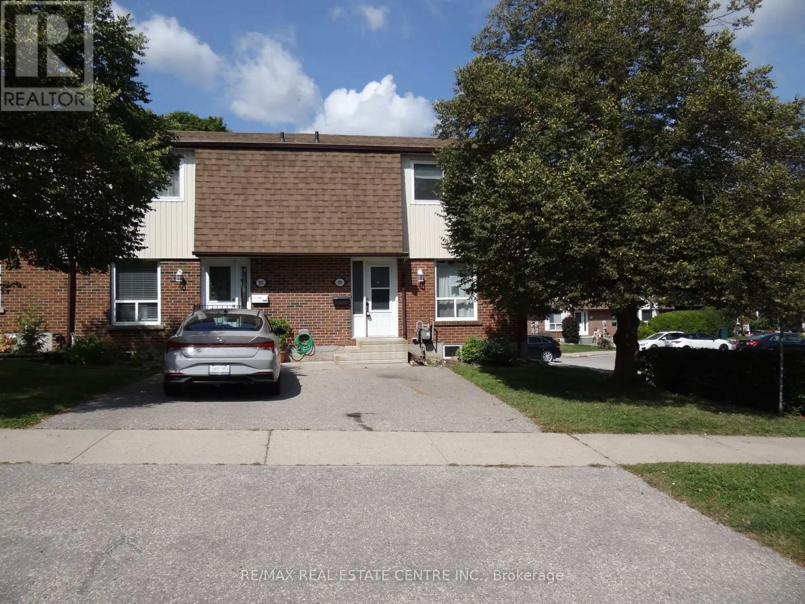 Row / Townhouse for rent: 191 Kingham Road, Halton Hills, Ontario L7J 2P3