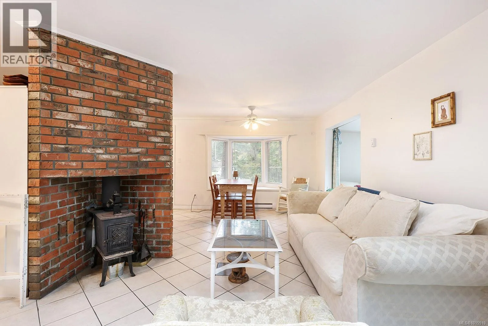 House for rent: 1912 Ryan Rd E, Comox, British Columbia V9M 4C9