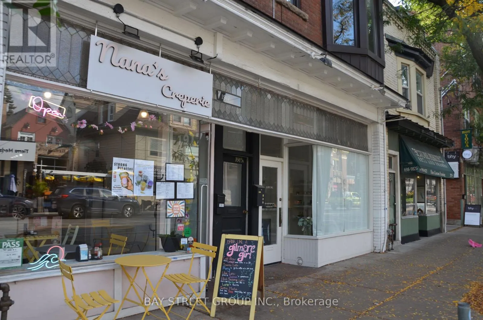 Other for rent: 1915a Queen Street E, Toronto, Ontario M4E 1H3