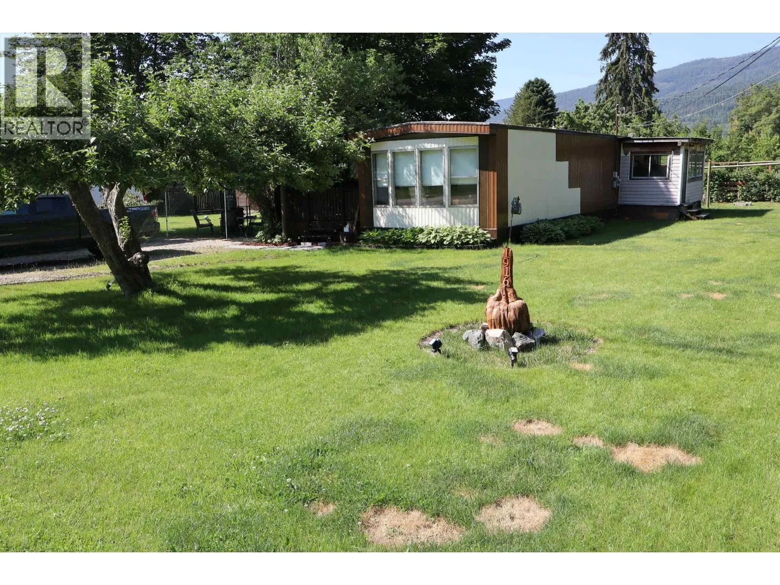 Manufactured Home for rent: 1916 Brilliant Road, Castlegar, British Columbia V1N 4K2