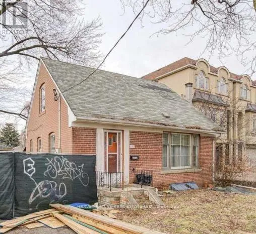 House for rent: 192 Finch Avenue E, Toronto, Ontario M2N 4R9