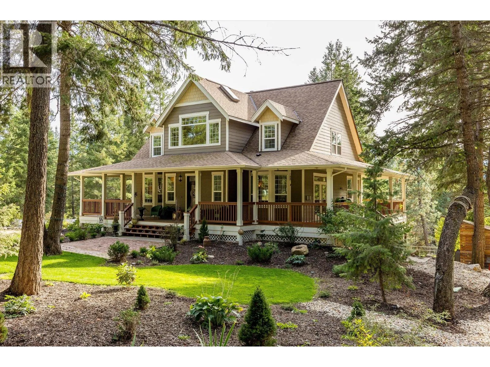 House for rent: 192 Louie View Drive, Lumby, British Columbia V0E 2G1