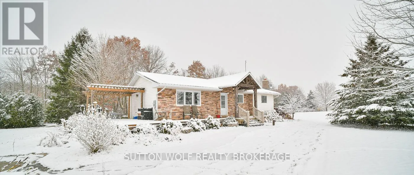 House for rent: 1920 Melwood Road, Adelaide Metcalfe, Ontario N7G 3H5