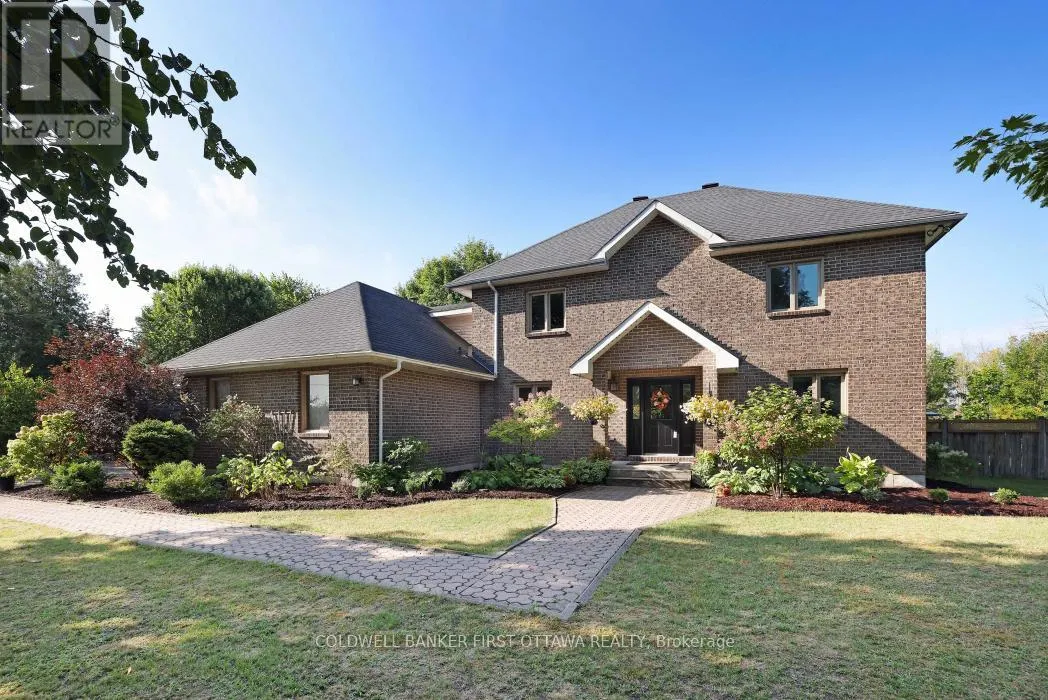 House for rent: 1921 Ramsay Concession 11a Concession E, Mississippi Mills, Ontario K0A 1A0