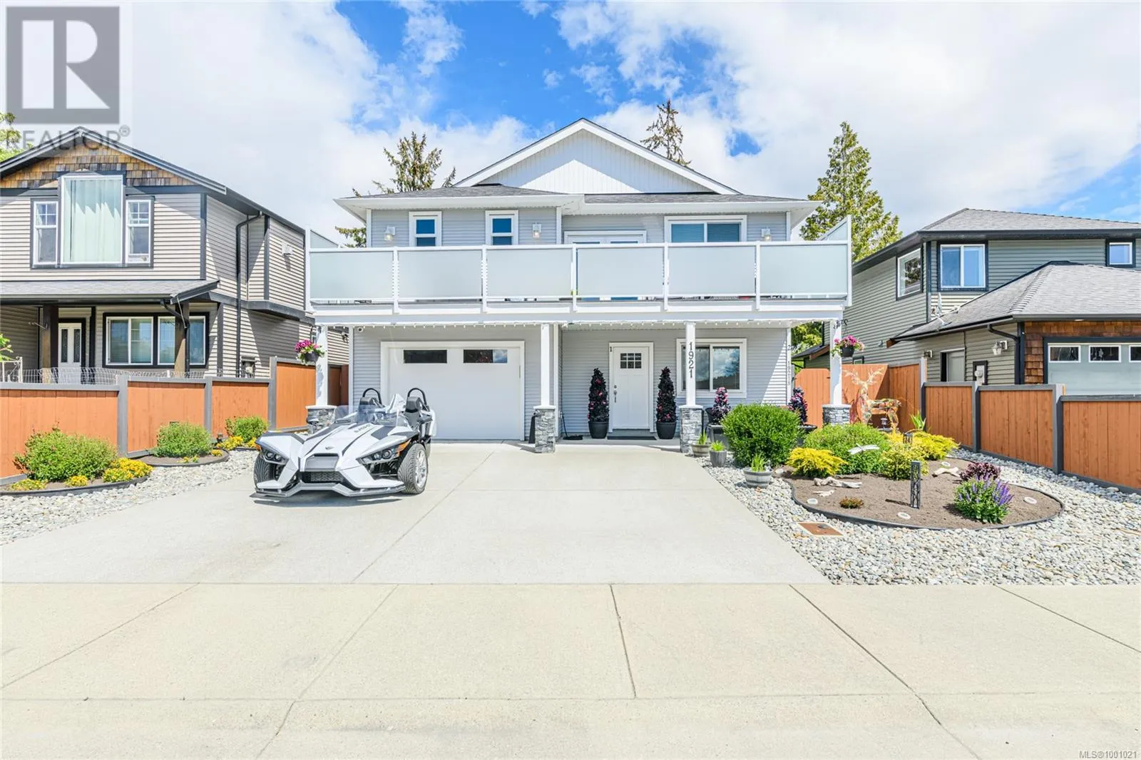 House for rent: 1921 Tominny Rd, Sooke, British Columbia V9Z 0P8