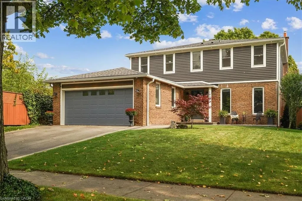 House for rent: 1923 Steepbank Crescent, Mississauga, Ontario L4X 1T9