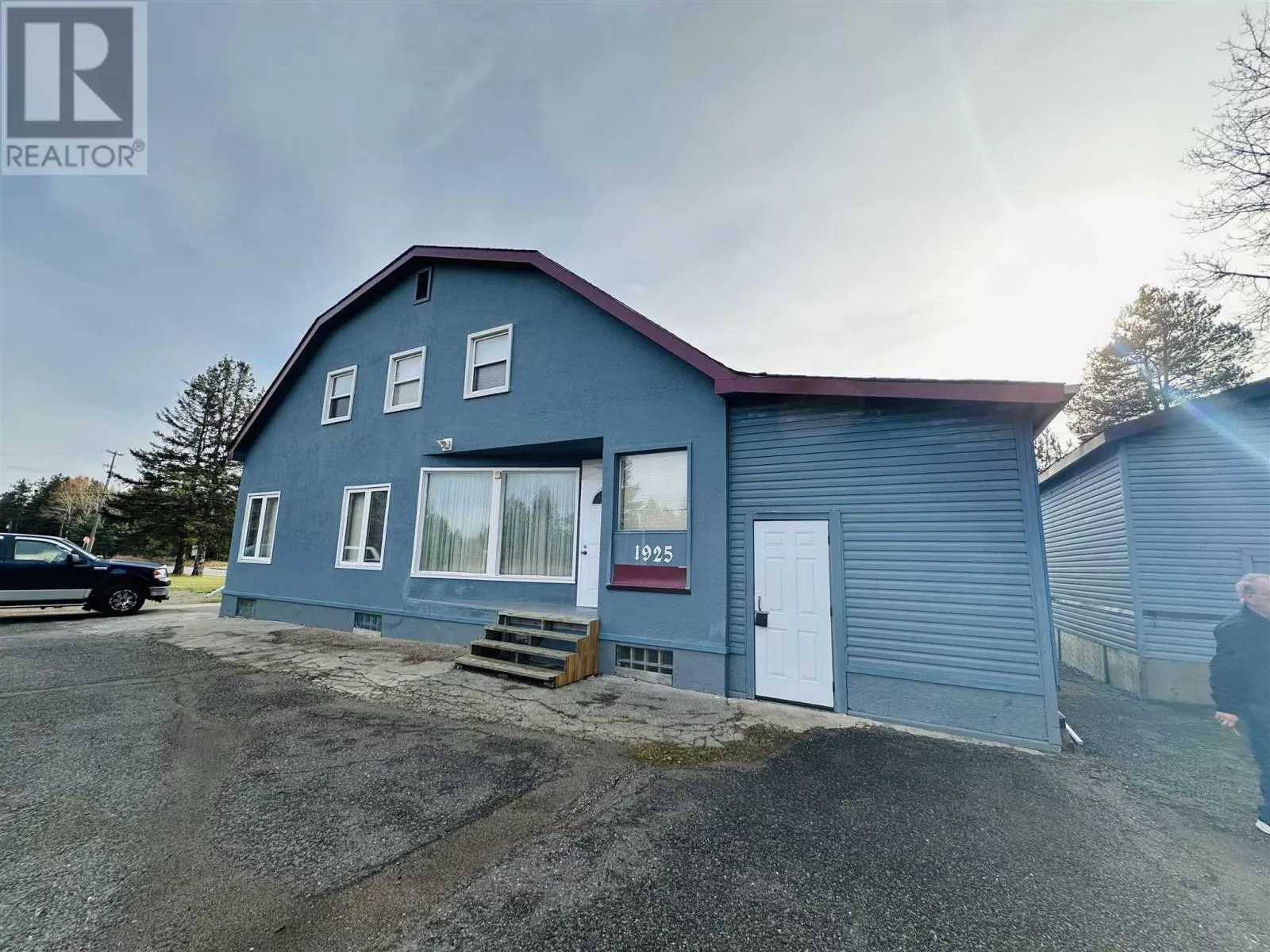 1925 Arthur St W, Thunder Bay, Ontario P7K 1C7